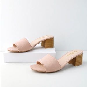 Lulu’s Jax Blush Suede Mules